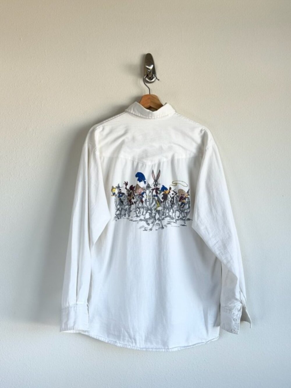Looney Tunes 1993 Western Collection White Button Up  Size XL